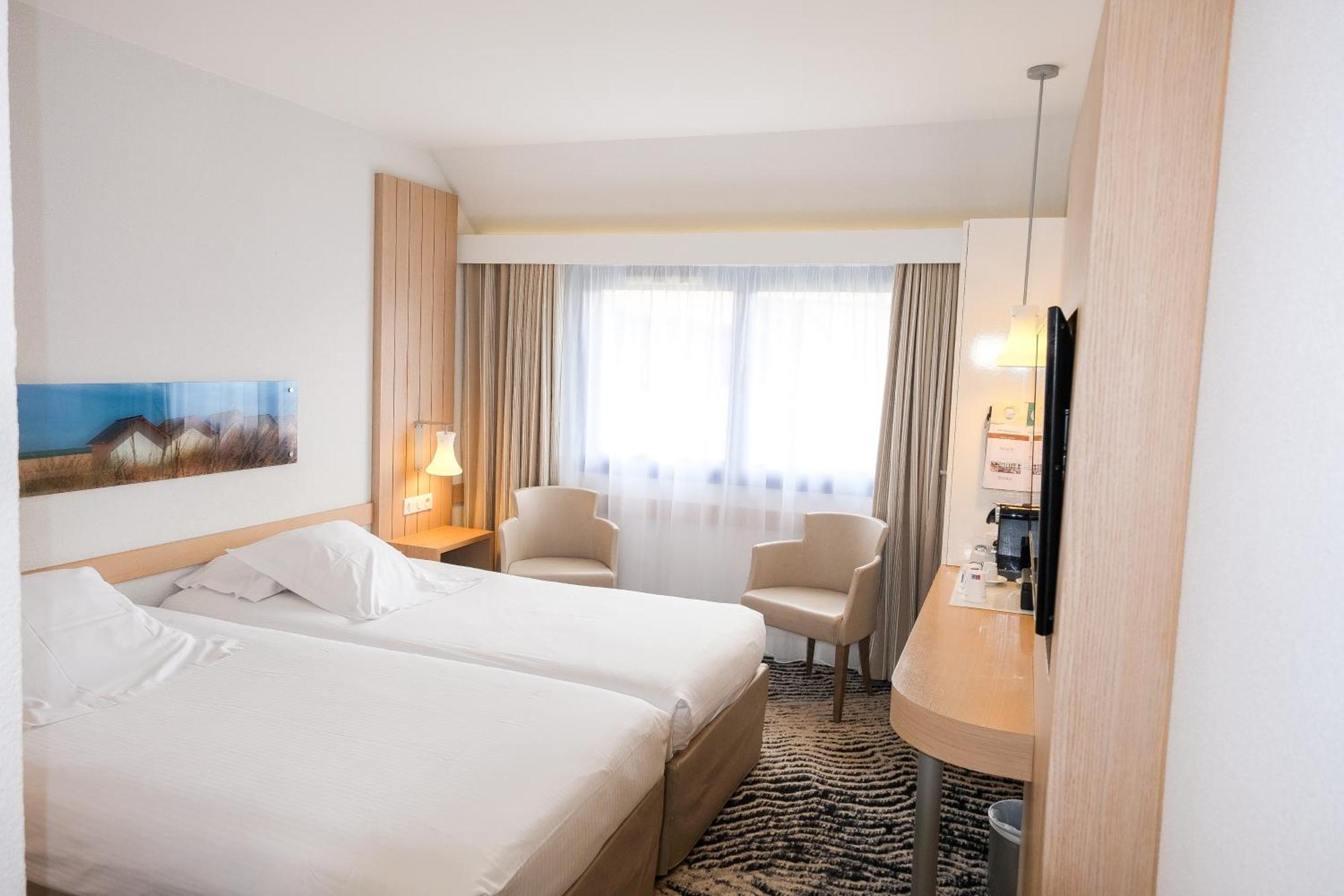 Thalazur Ouistreham - Hotel & Spa エクステリア 写真